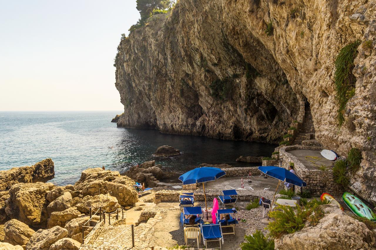 Sea Life - Taormina Apartment Екстериор снимка